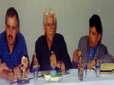 Palestra para os Colecionadores de filmes 16MM  Ary entre o radialista Geraldo Nunes (Rádio Eldorado) e o Escritor Antônio Leão