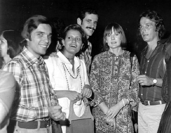 O Super Manso  Noite de lançamento.  Entre eles: Jussara freire, Marcos Caruso e Fausto Rocha  Direção, Produção, Argumento e Roteiro - 1974